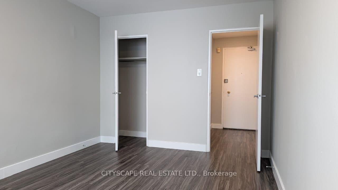 85 Wellesley Street E, Unit 909 - Image 5