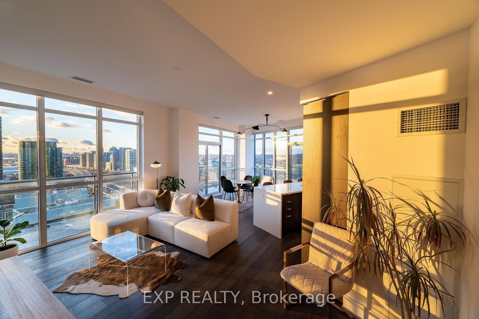 38 Iannuzzi Street, Unit PH03 - Image 6