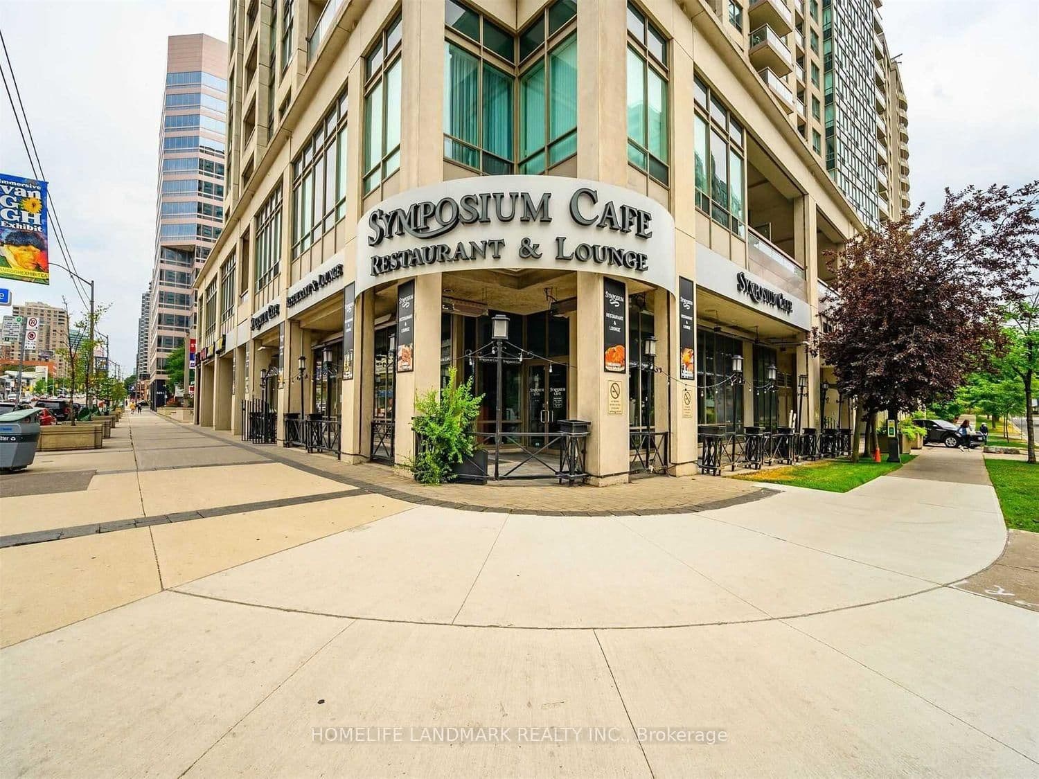 18 Parkview Avenue, Unit 2112 - Image 2