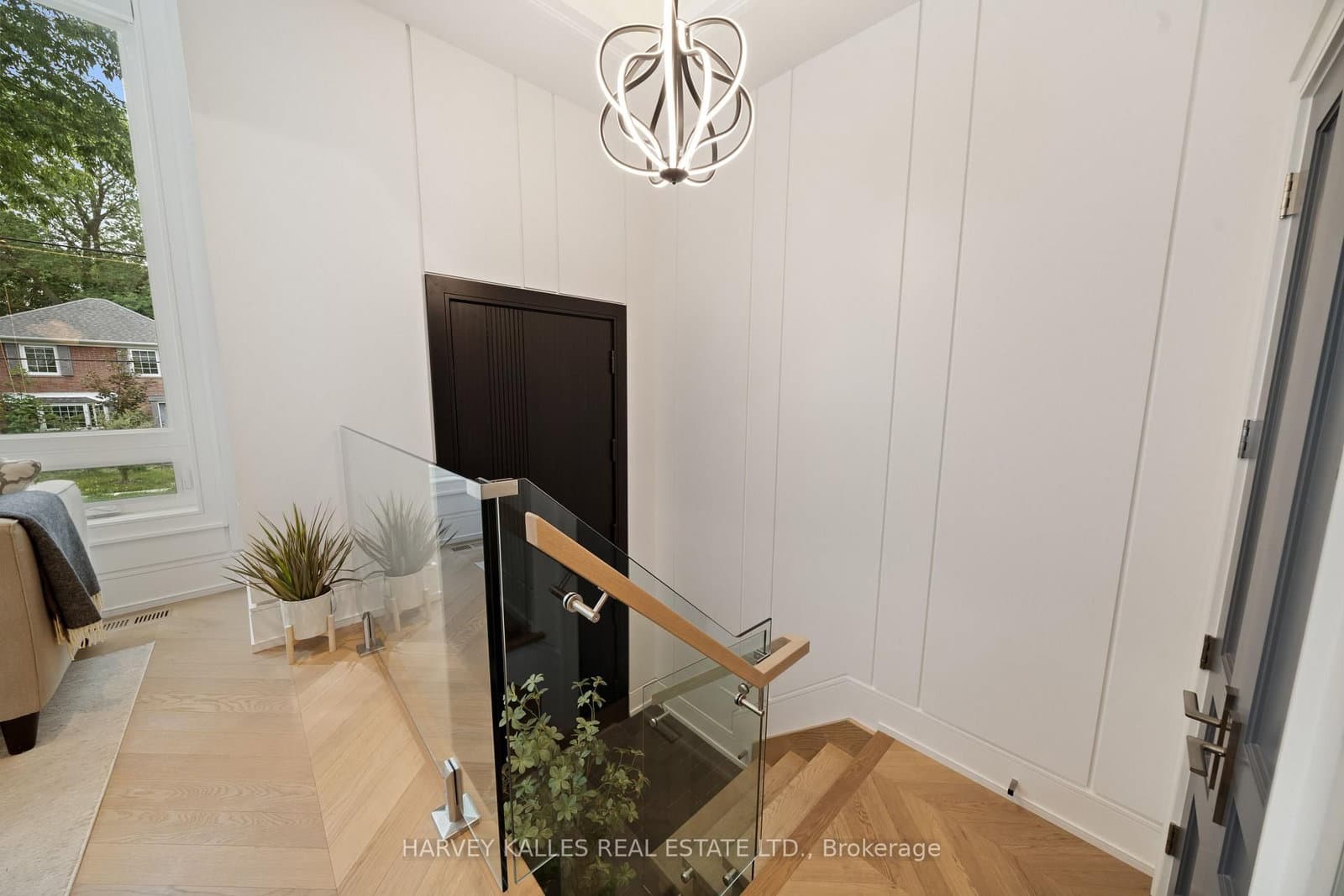 84 Florence Avenue - Image 5