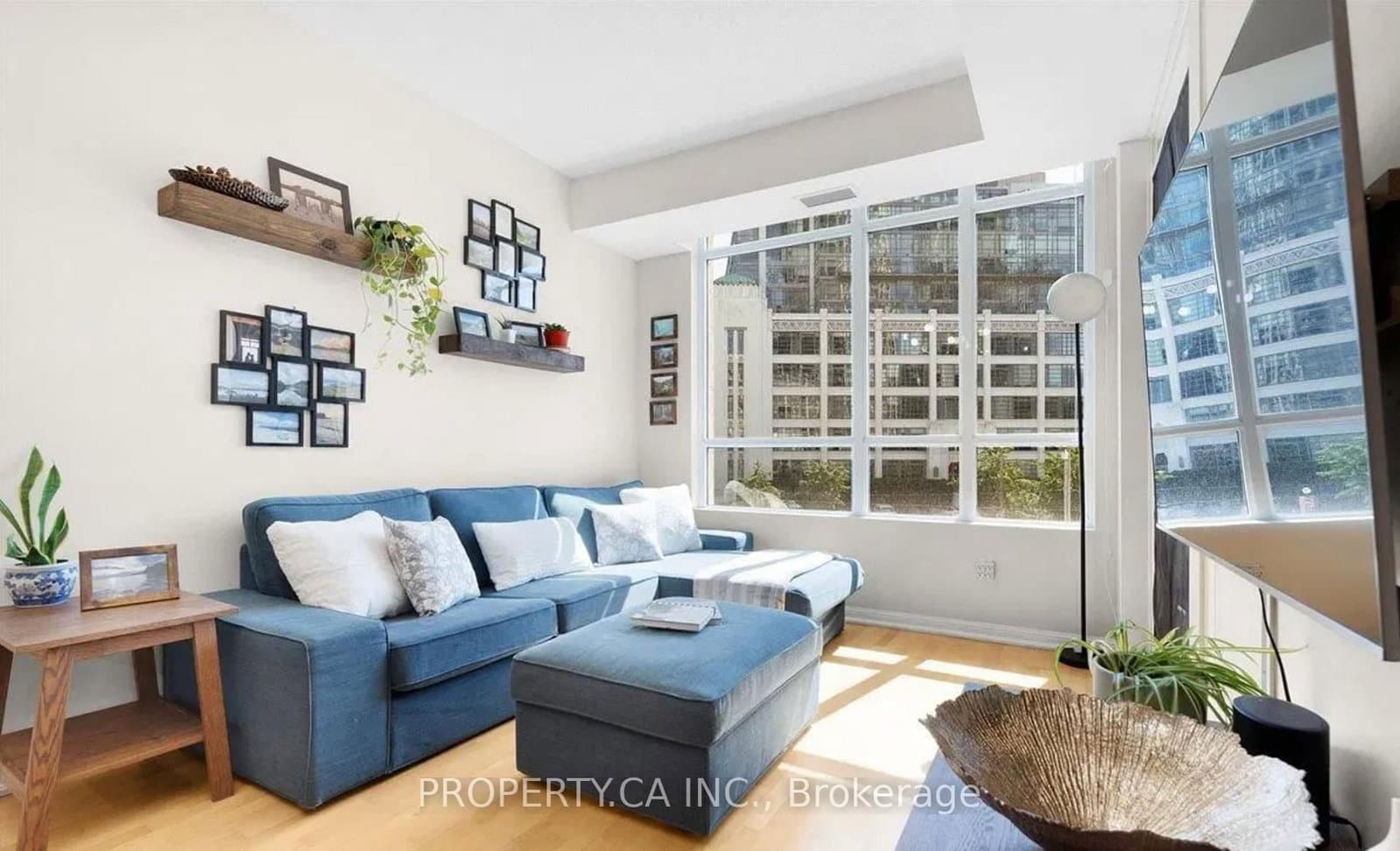 628 Fleet Street, Unit 327 - Image 1