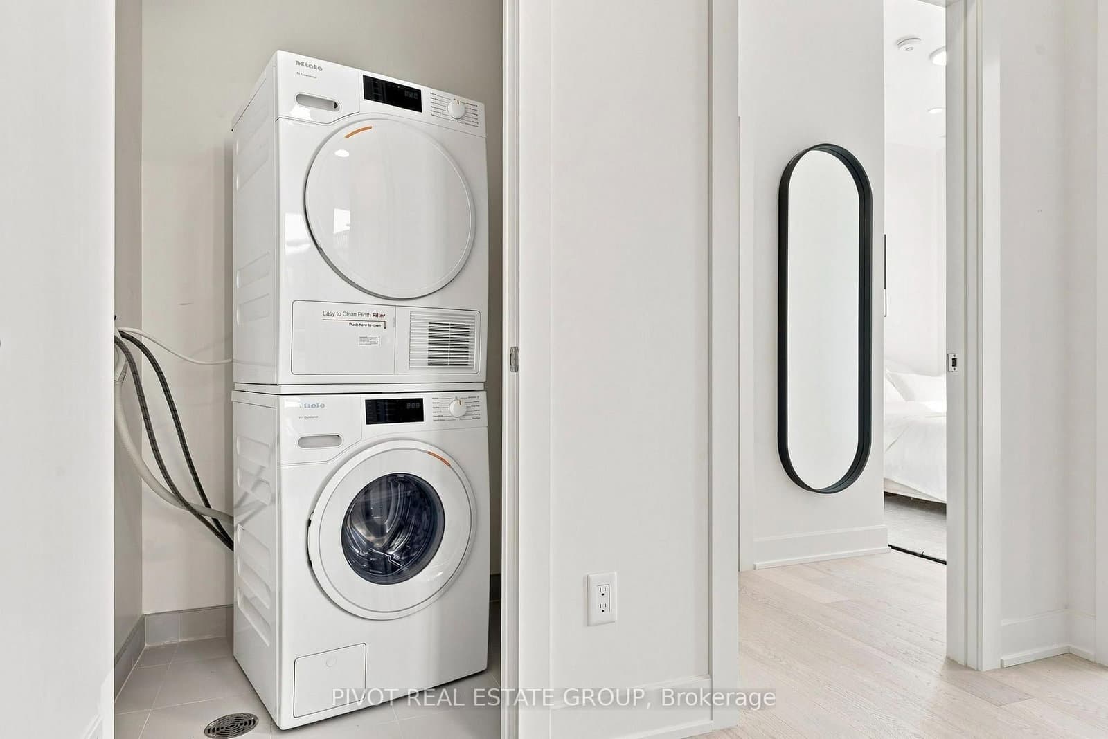 15 Mercer Street, Unit 4502 - Image 4