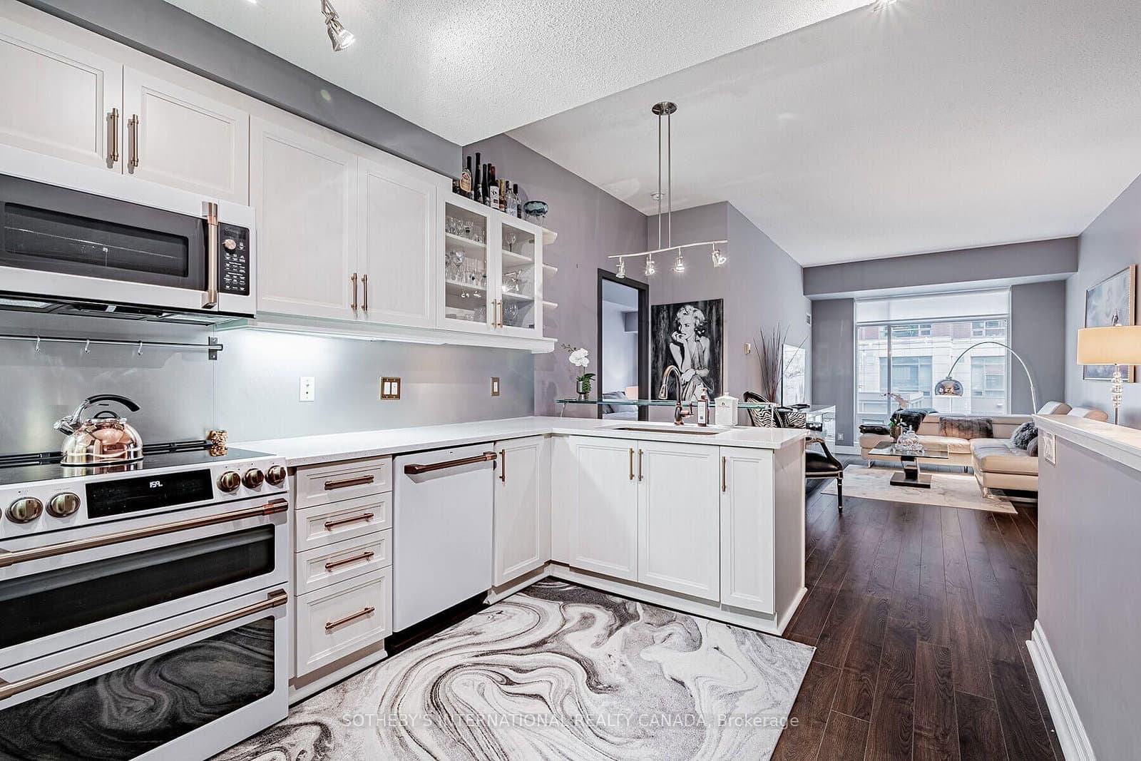 500 Queens Quay W, Unit 106W UP - Image 1