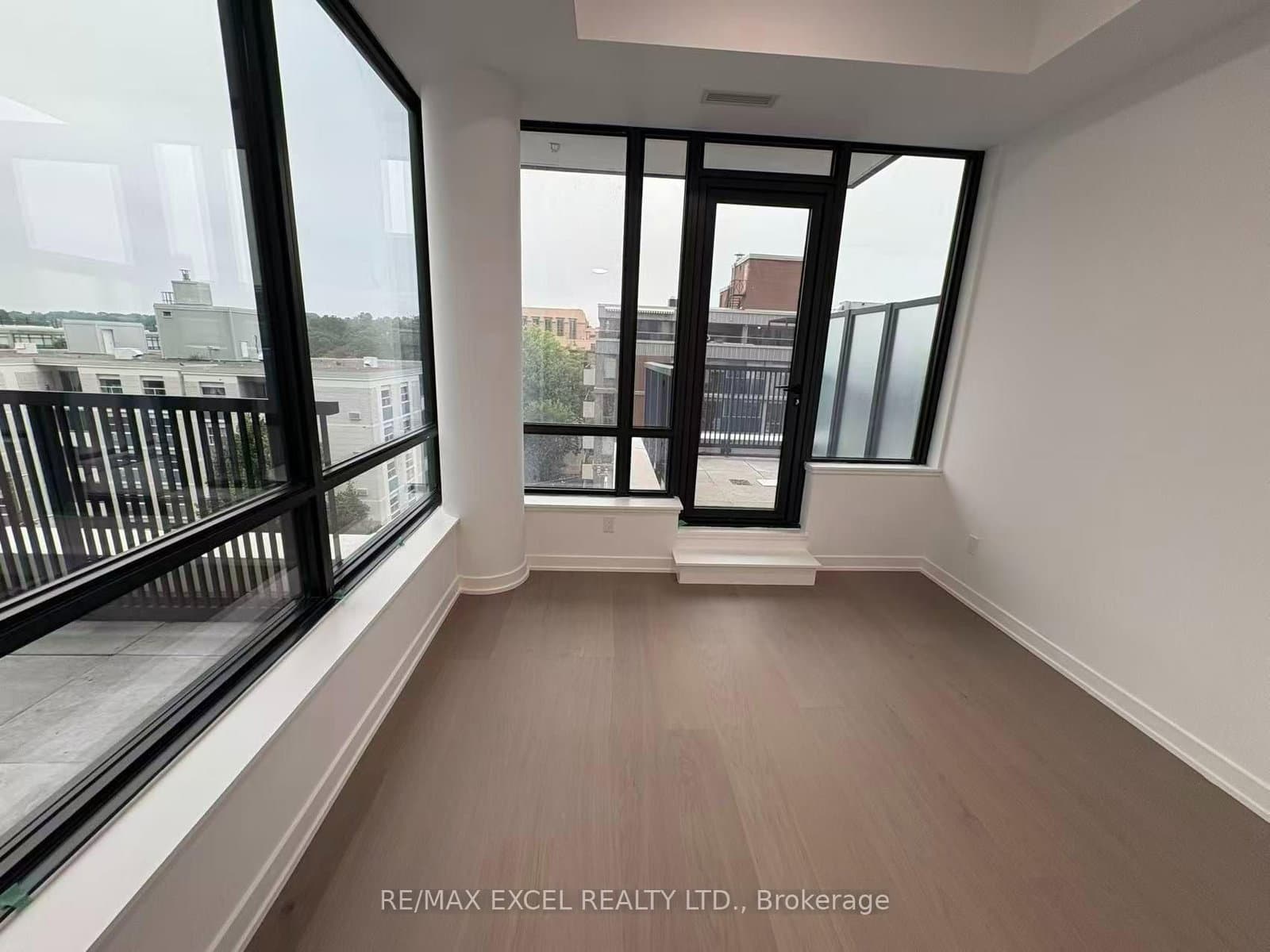 89 Montclair Avenue, Unit 817 - Image 4