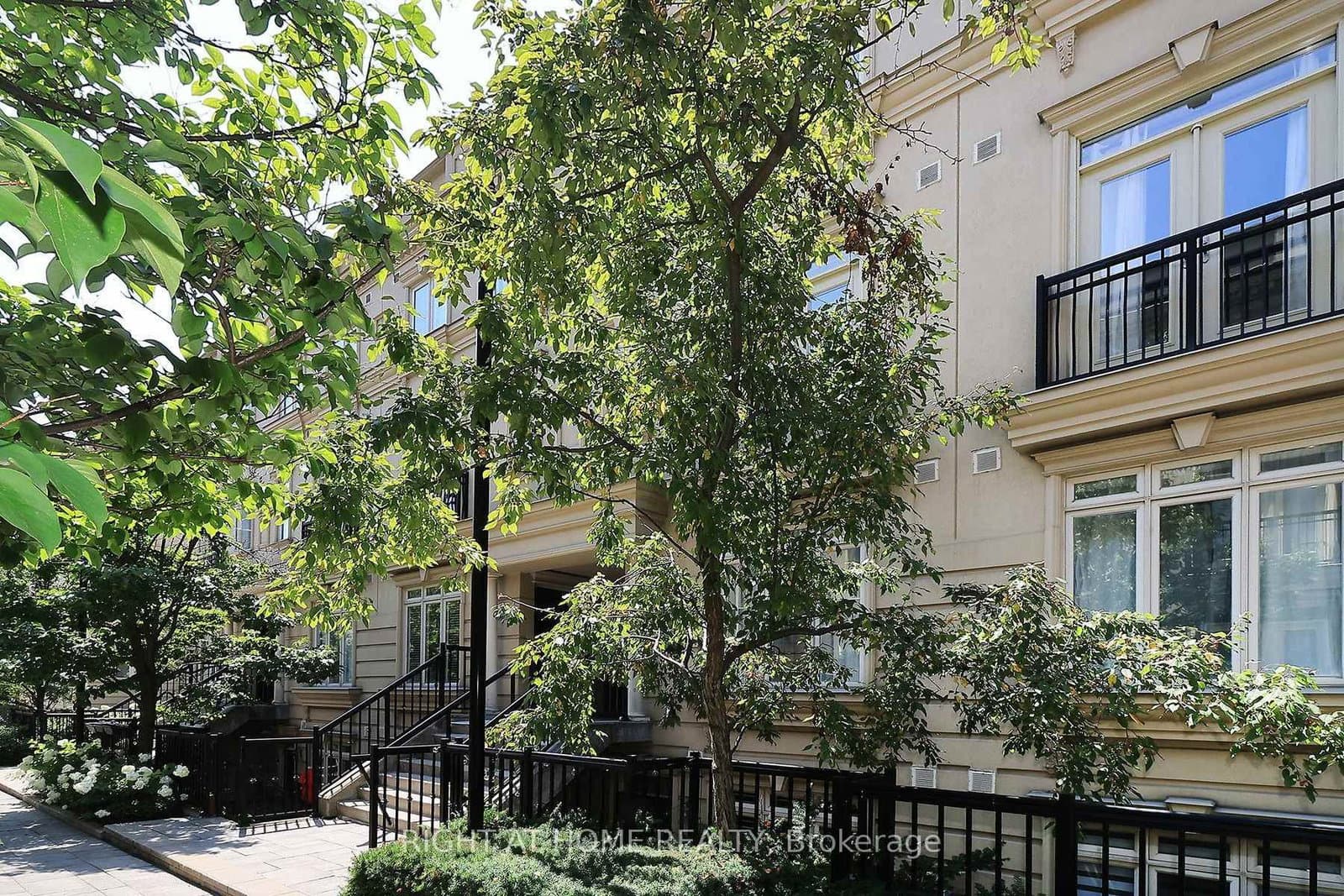 88 Carr Street, Unit 19 - Image 3