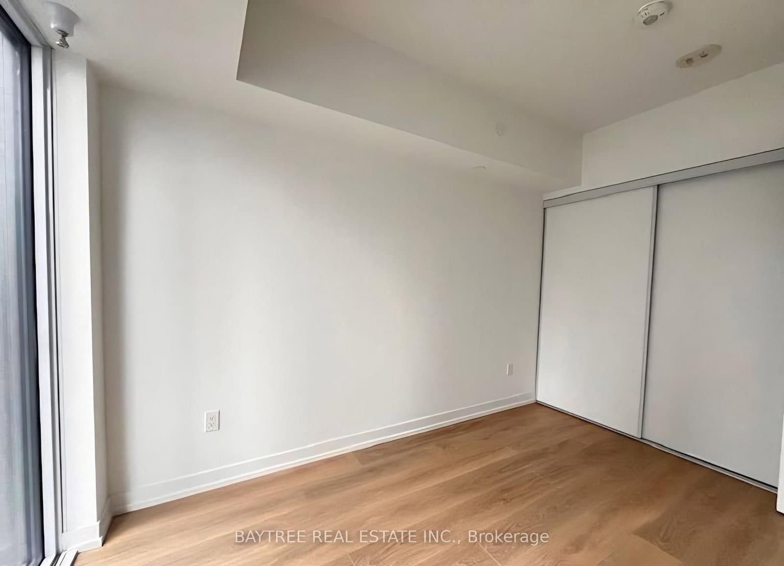 82 Dalhousie Street, Unit 2715 - Image 2