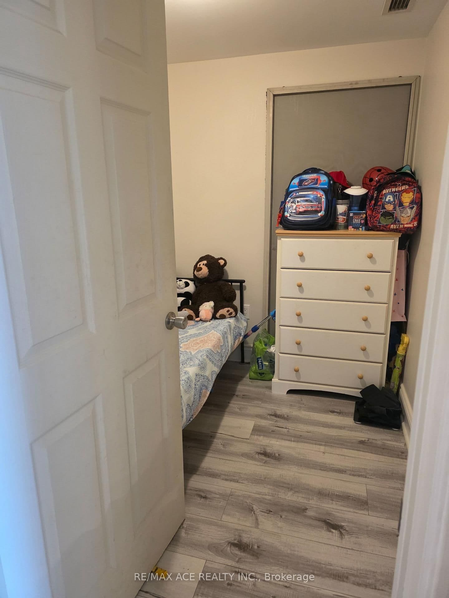 35 Mariner Terrace, Unit 1801 - Image 6