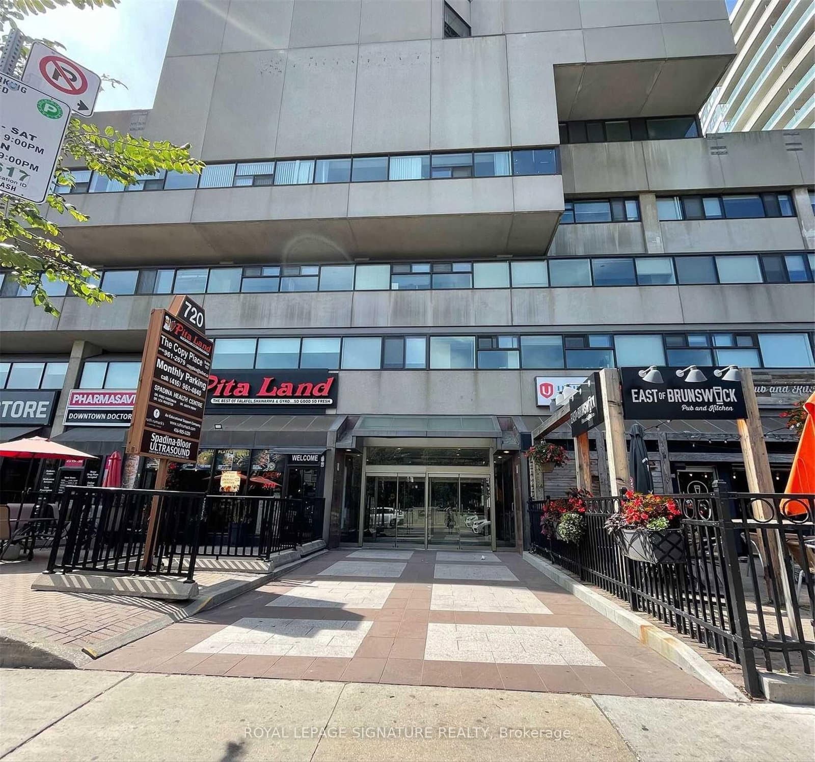 720 Spadina Avenue, Unit 1606 - Image 2
