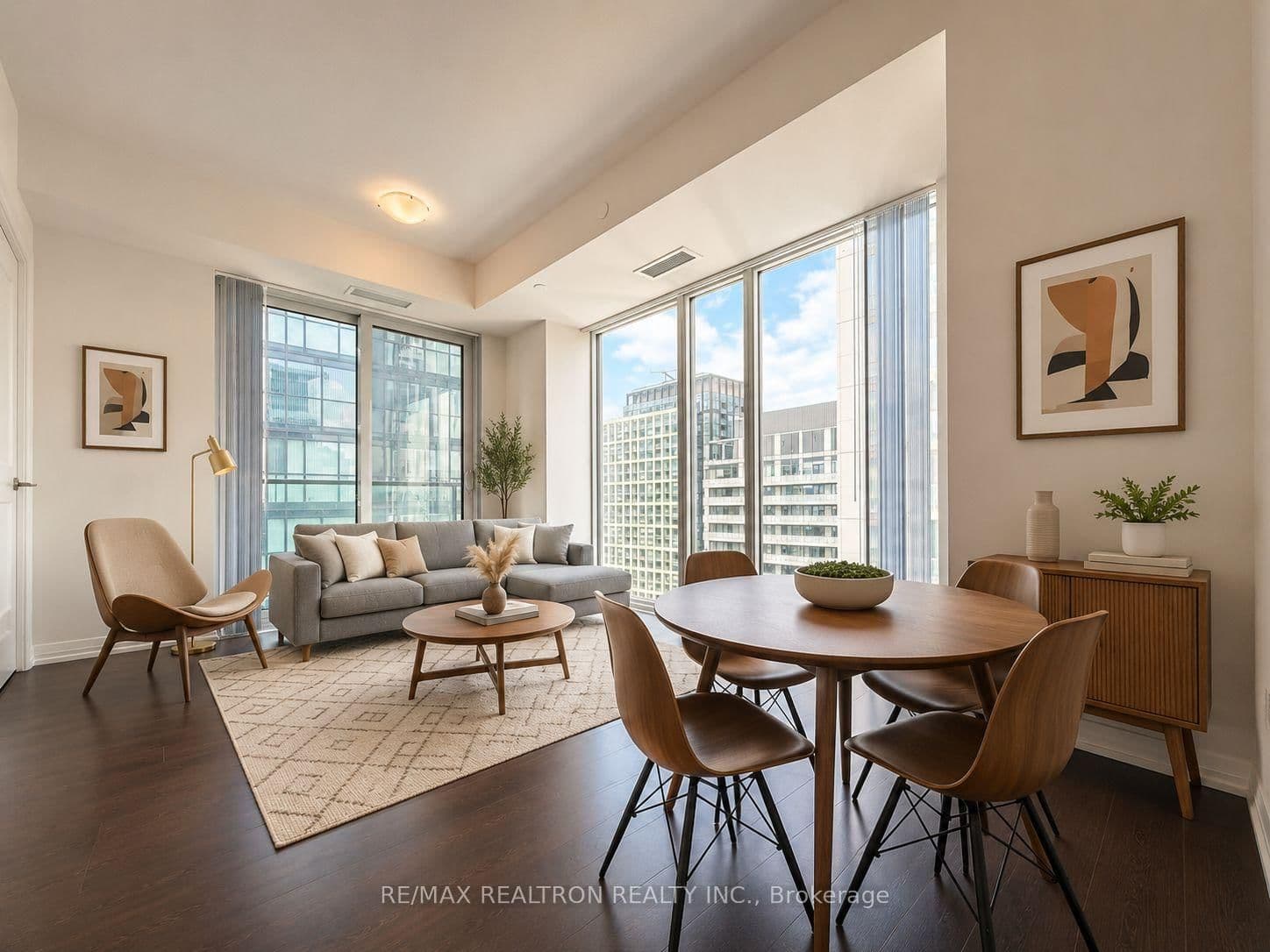8 Widmer Street, Unit 4303 - Image 4