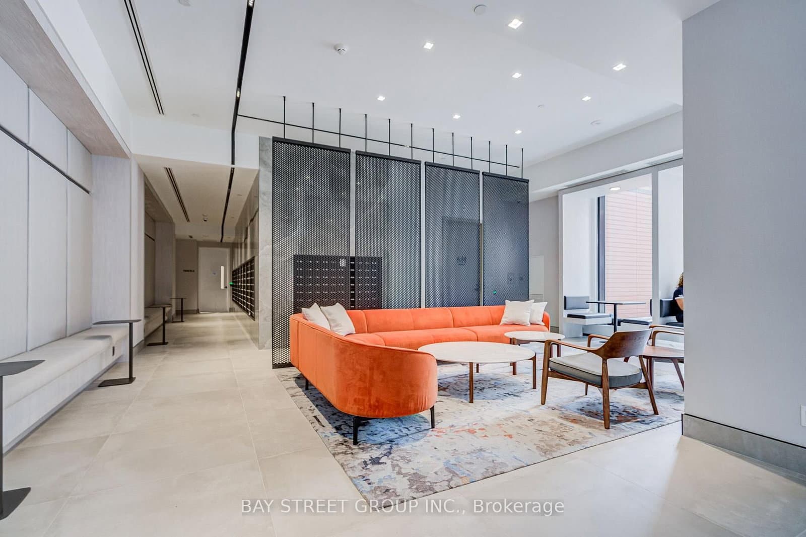 609 Sherbourne Street, Unit 4001 - Image 4
