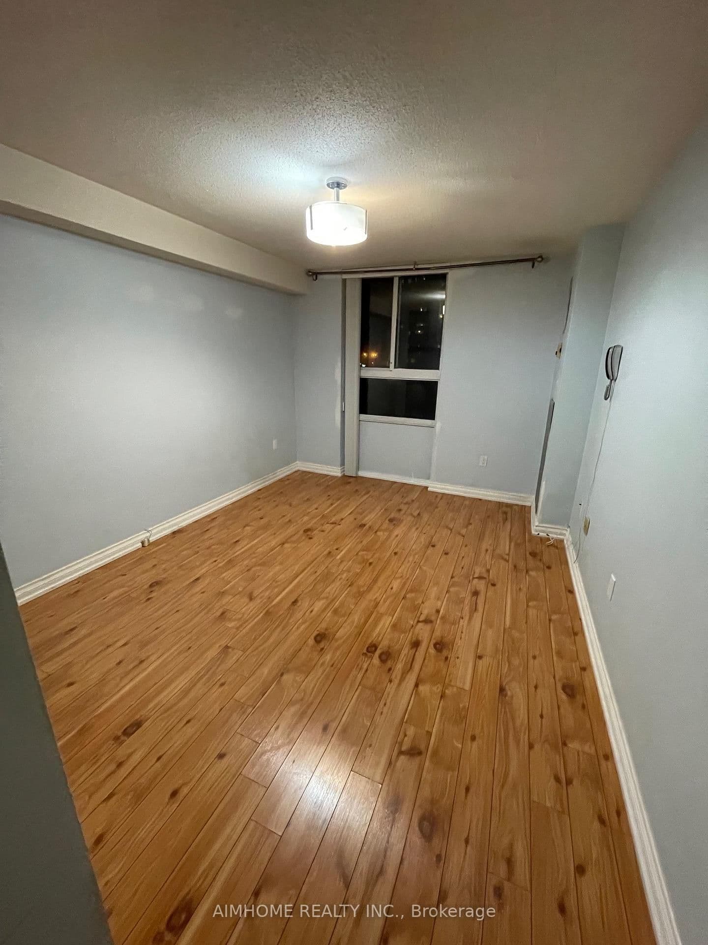 177 Linus Road, Unit 812 - Image 5
