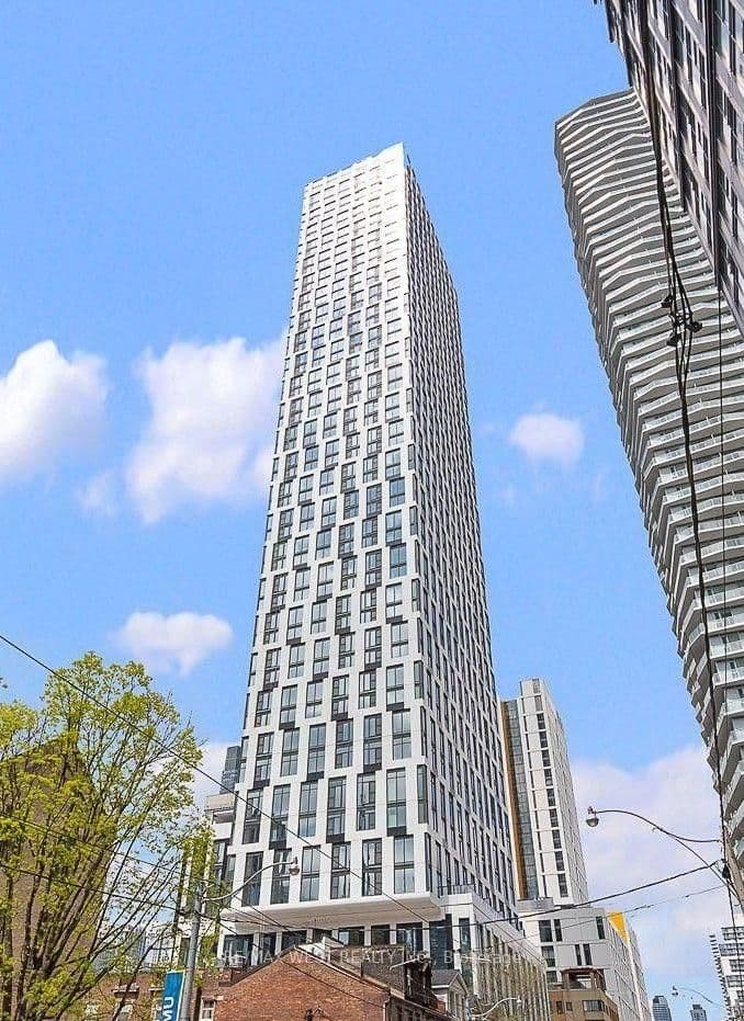 252 Church Street, Unit 4201