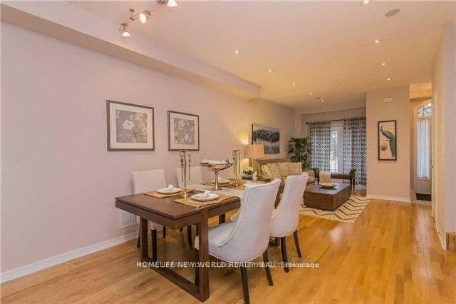 6 Altamont Road, Unit Upper - Image 3