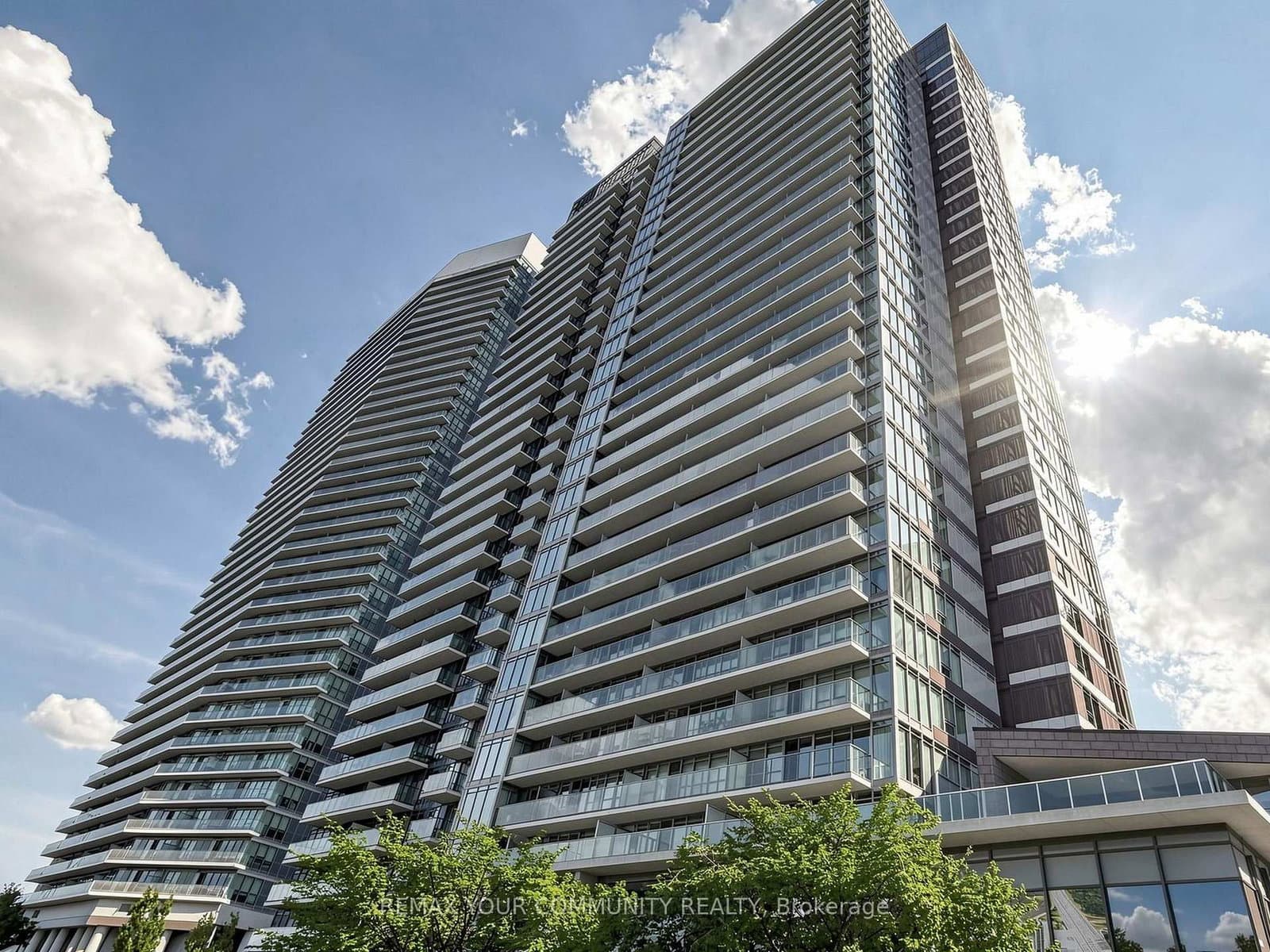 121 Mcmahon Drive, Unit 3302 - Image 2