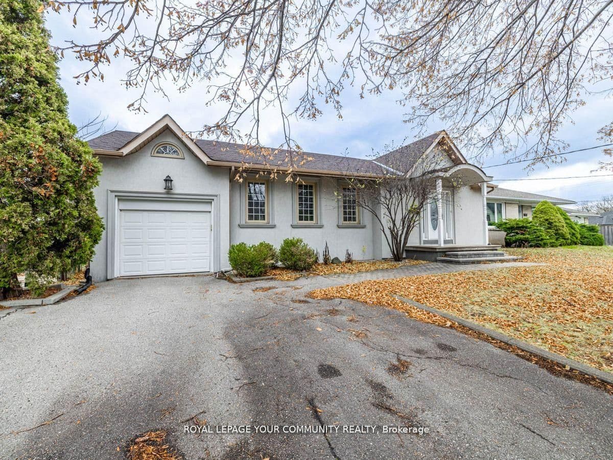 9 Robson Place E - Image 3