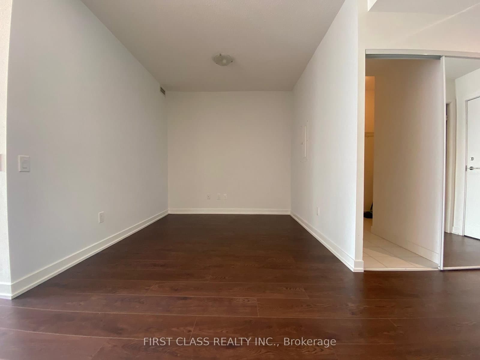 121 Mcmahon Drive, Unit 2510 - Image 4