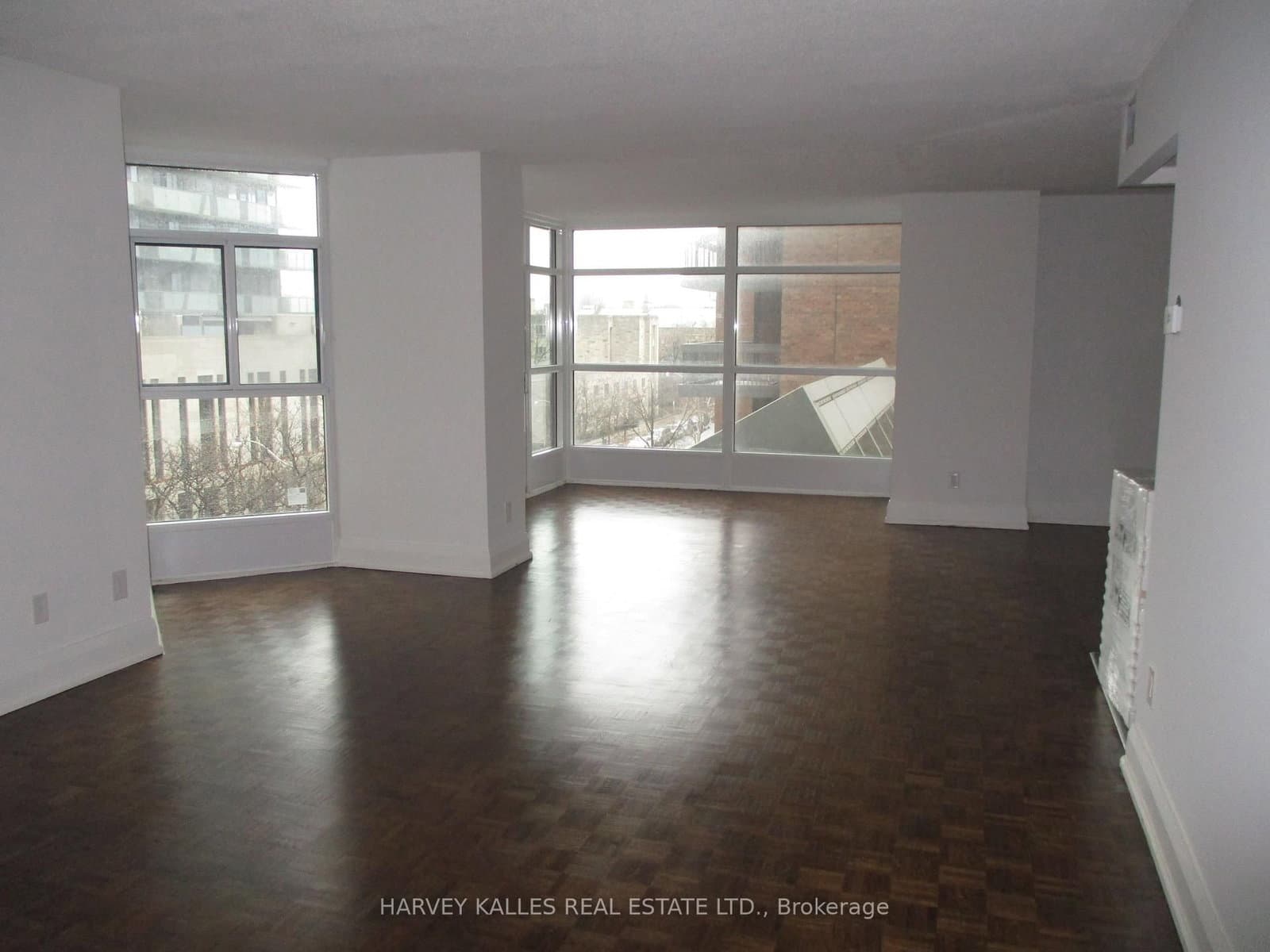 55 W Charles Street W, Unit 404 - Image 2