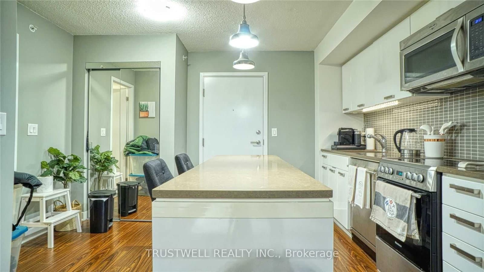 295 Adelaide Street W, Unit 315 - Image 4