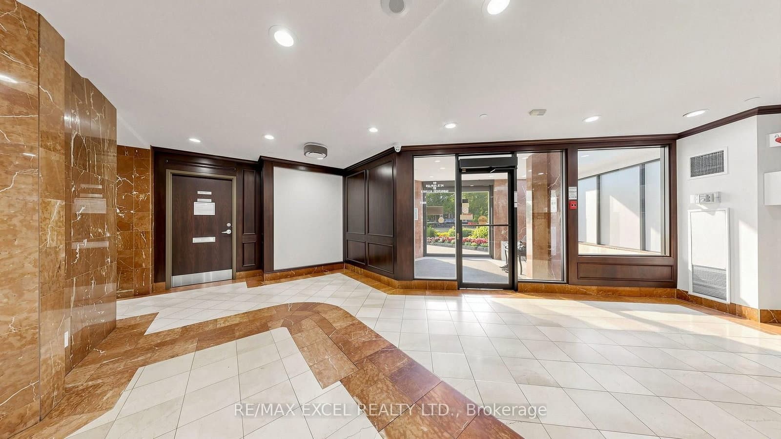 1101 Steeles Avenue W, Unit Ph103 - Image 4