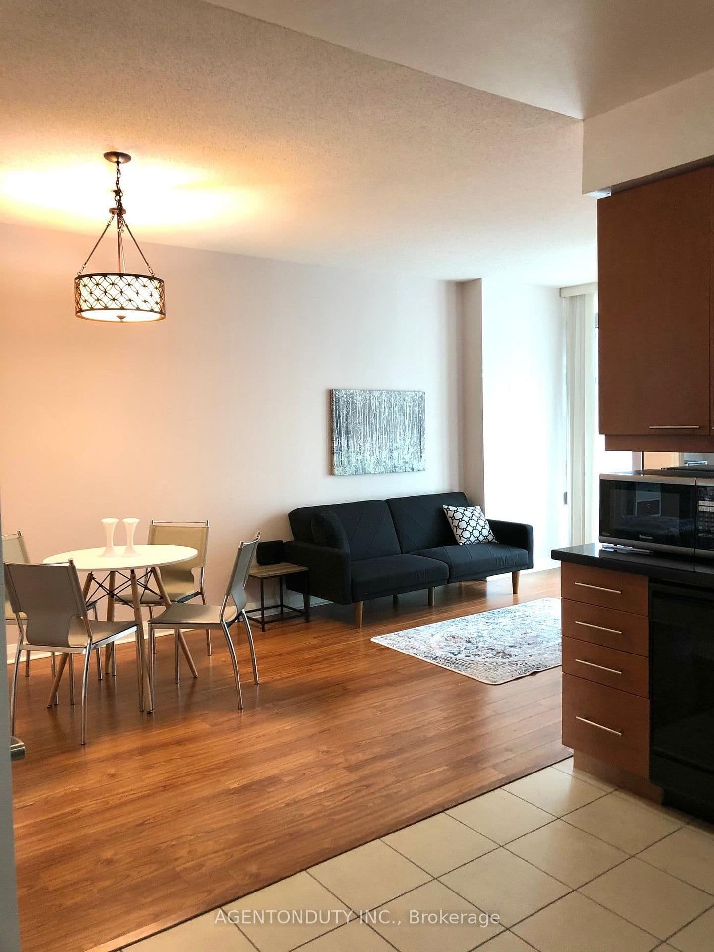 1121 Bay Street, Unit 701 - Image 4