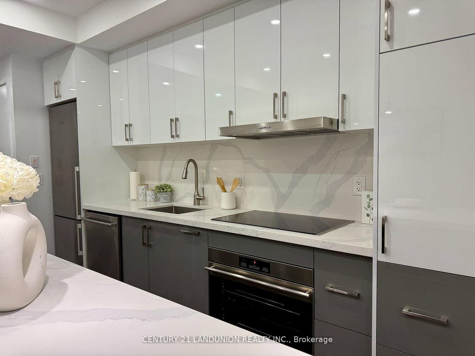 1 Bloor Street E, Unit 1508 - Image 6
