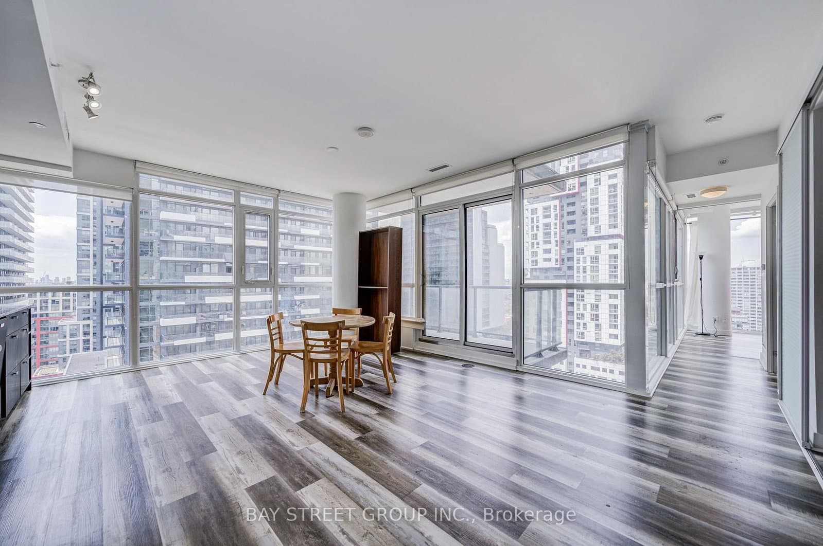 290 Adelaide Street W, Unit 1804 - Image 6