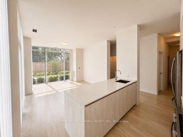 5858 Yonge Street, Unit TH10 - Image 5