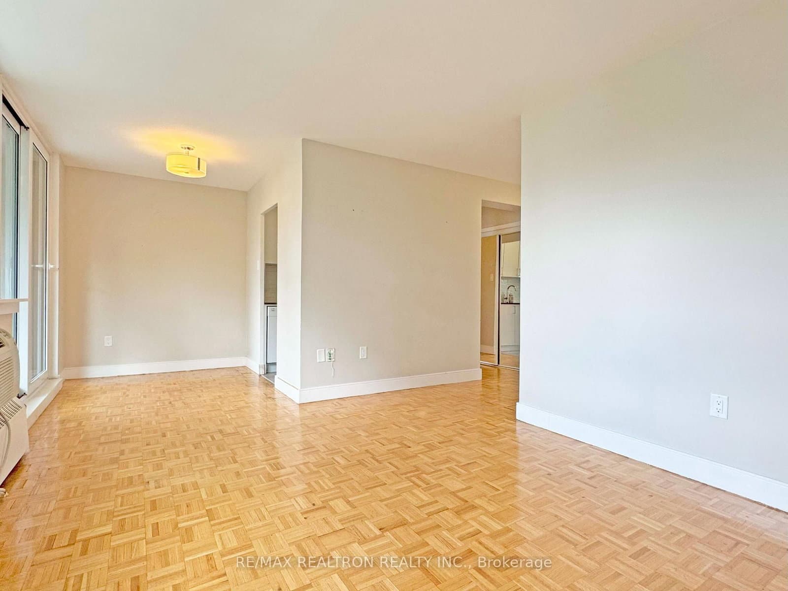 485 Huron Street, Unit 206 - Image 4