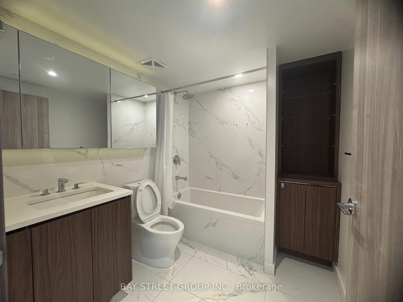 27 Mcmahon Drive, Unit 3305 (2nd bedroom) - Image 3