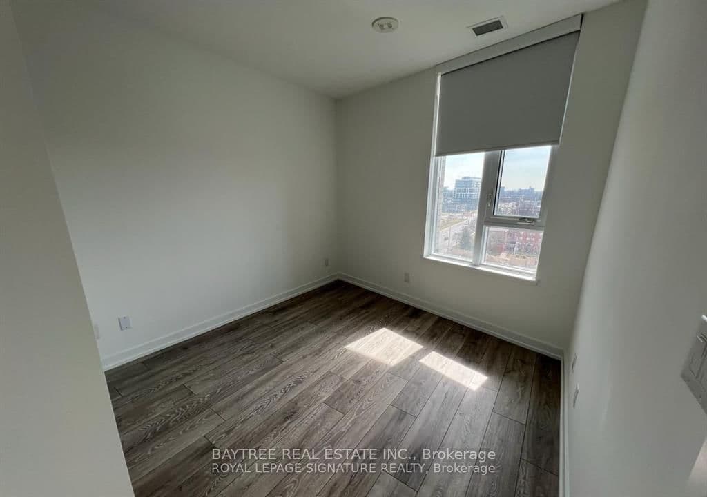 840 St Clair Avenue W, Unit 411 - Image 4