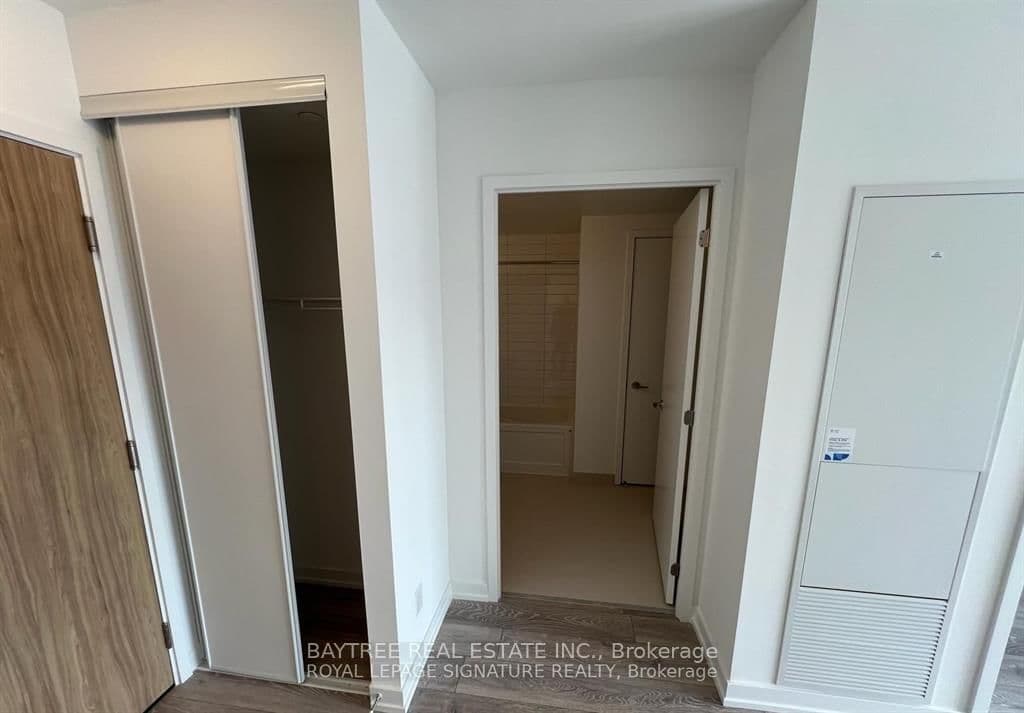 840 St Clair Avenue W, Unit 411 - Image 5
