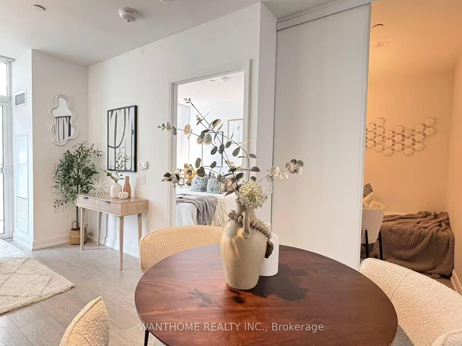 181 Dundas Street E, Unit 502 - Image 3