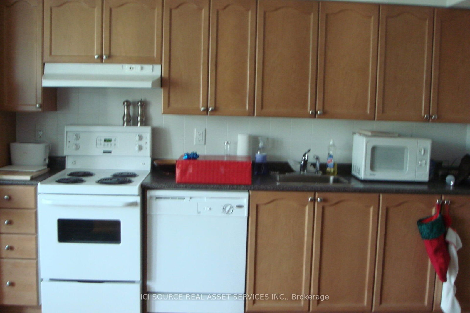 231 Fort York Boulevard, Unit 625 - Image 4