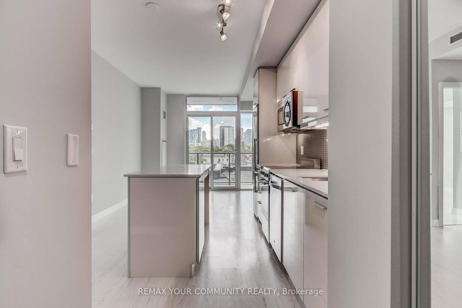 105 George Street, Unit 501 - Image 5