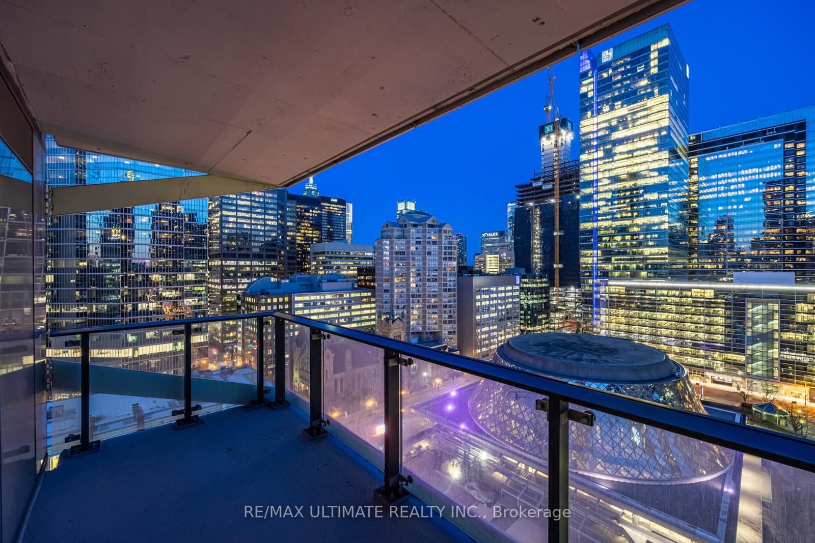 224 King Street W, Unit 1504 - Image 1
