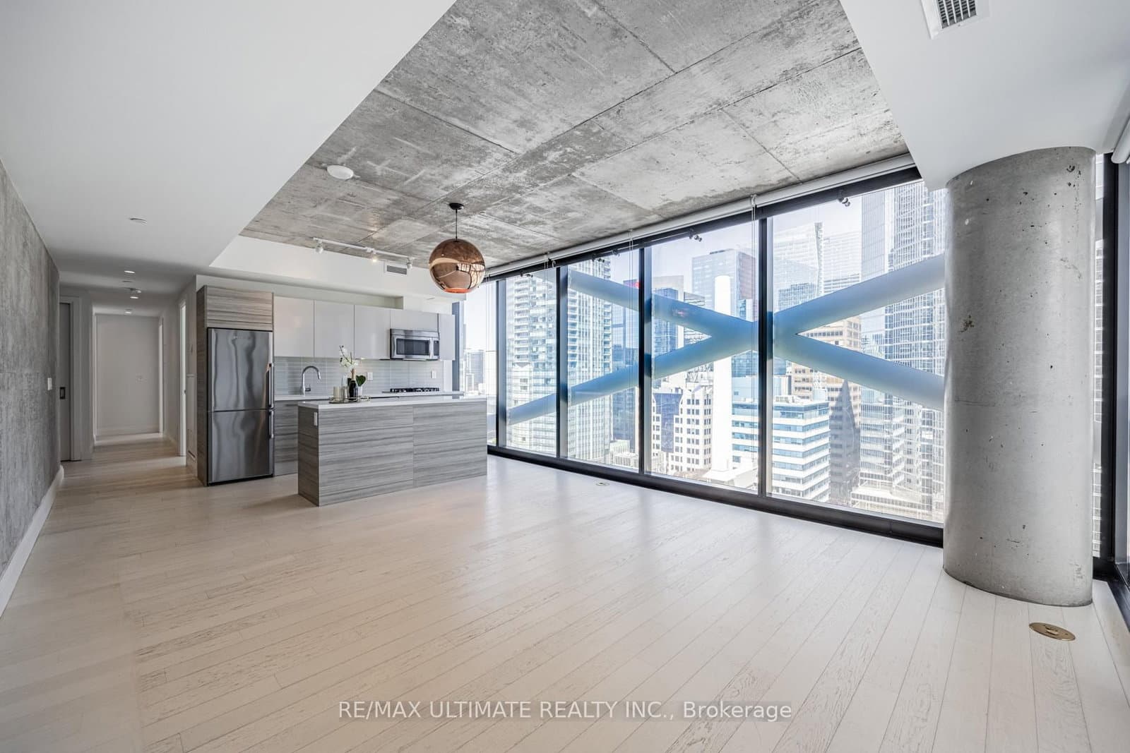 224 King Street W, Unit 1504 - Image 6