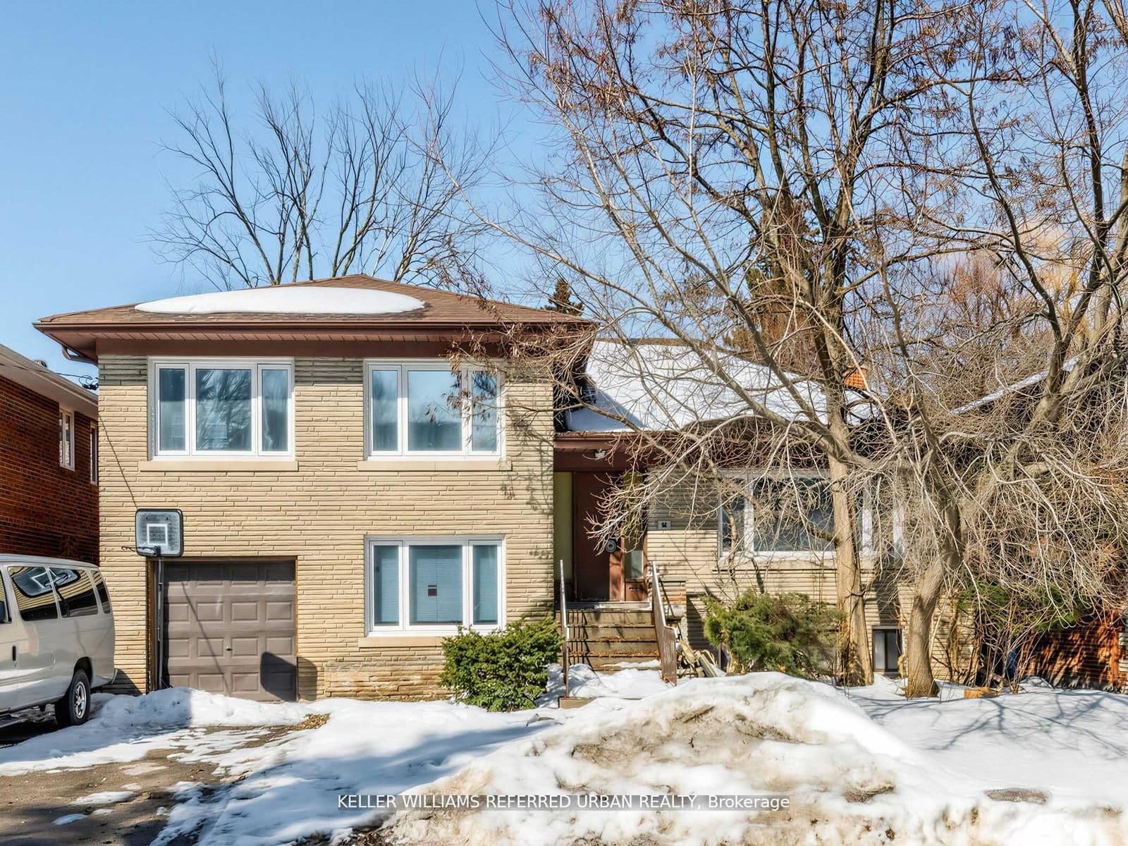 14 Frontenac Avenue - Image 1