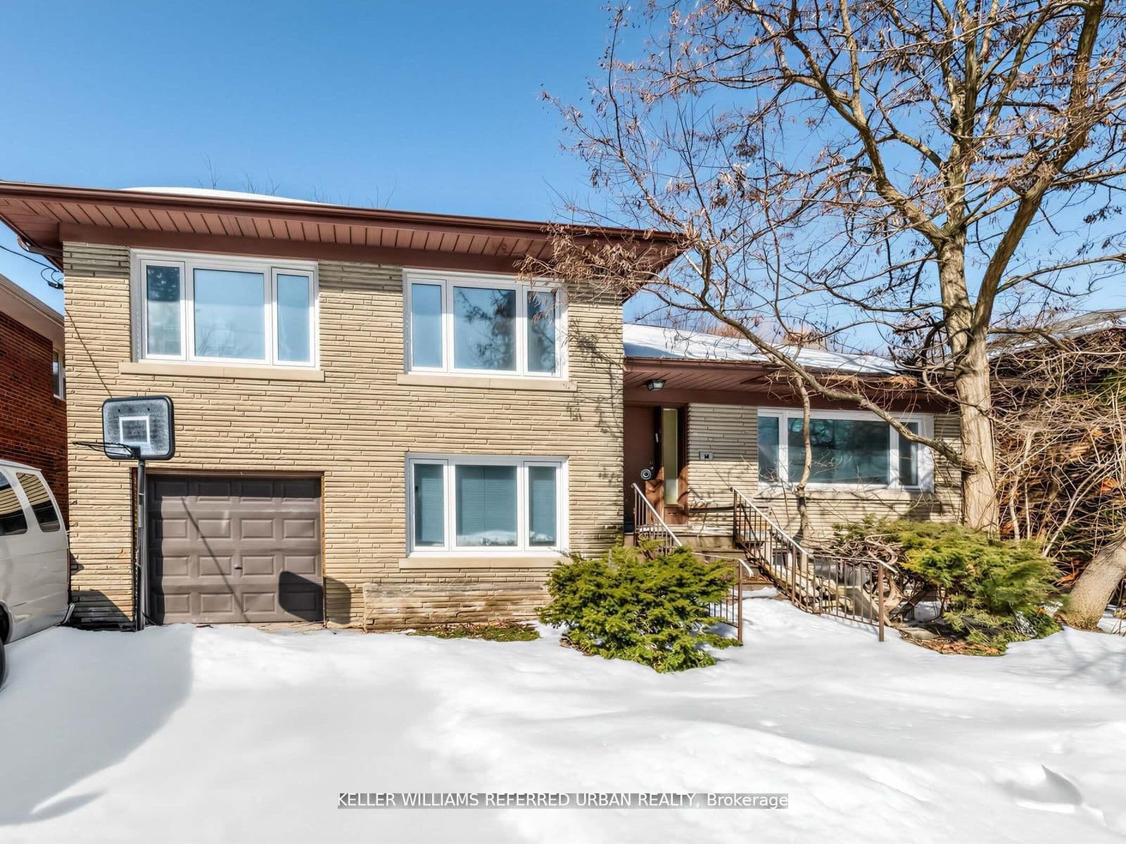 14 Frontenac Avenue - Image 4