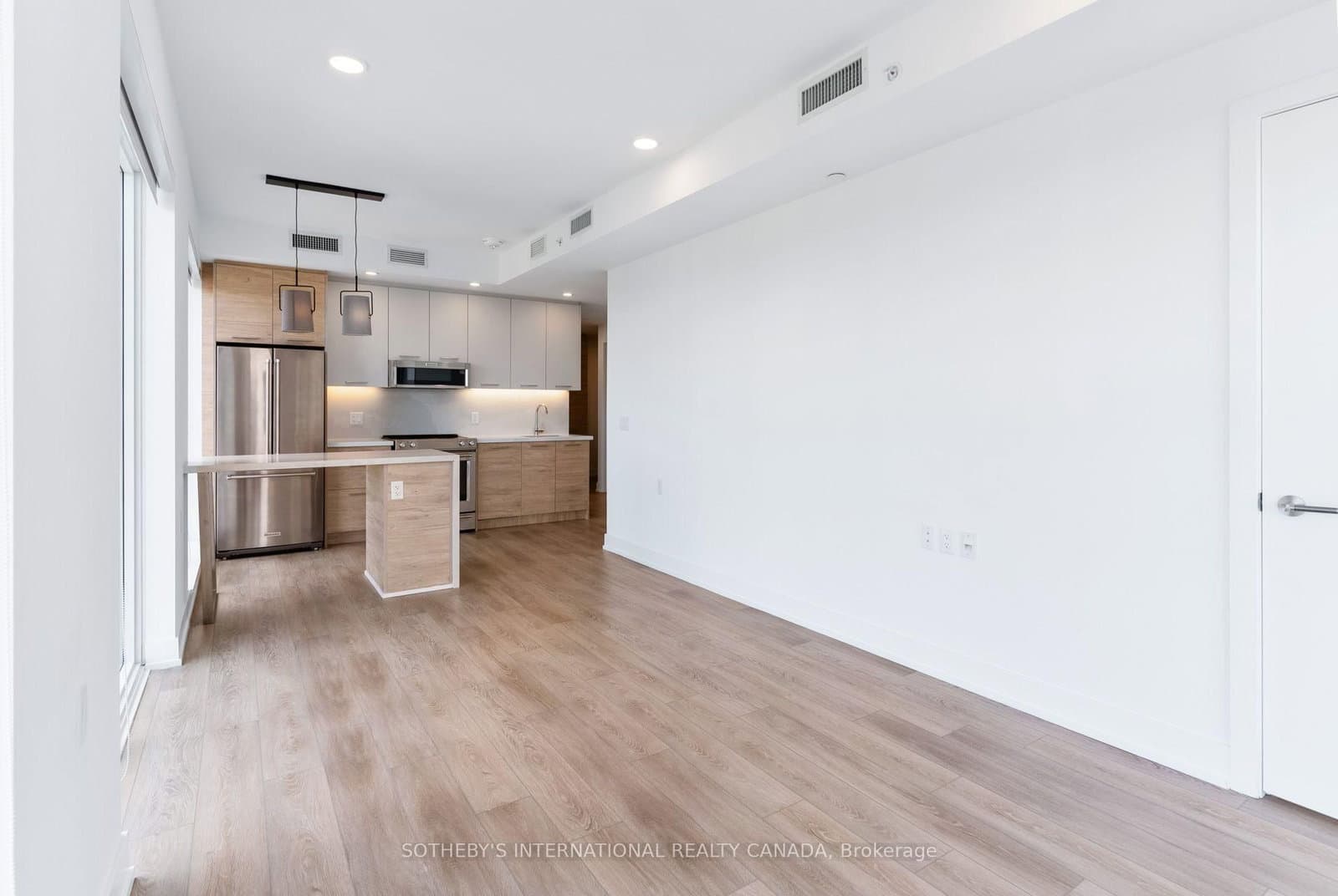 200 Redpath Avenue, Unit 3410 - Image 2
