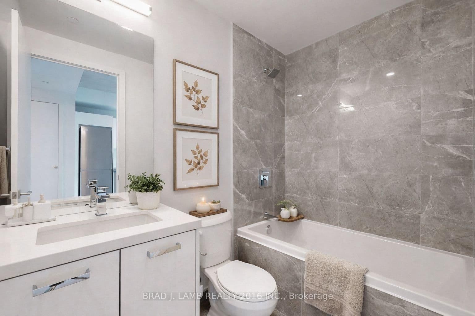 284 King Street E, Unit 901 - Image 4