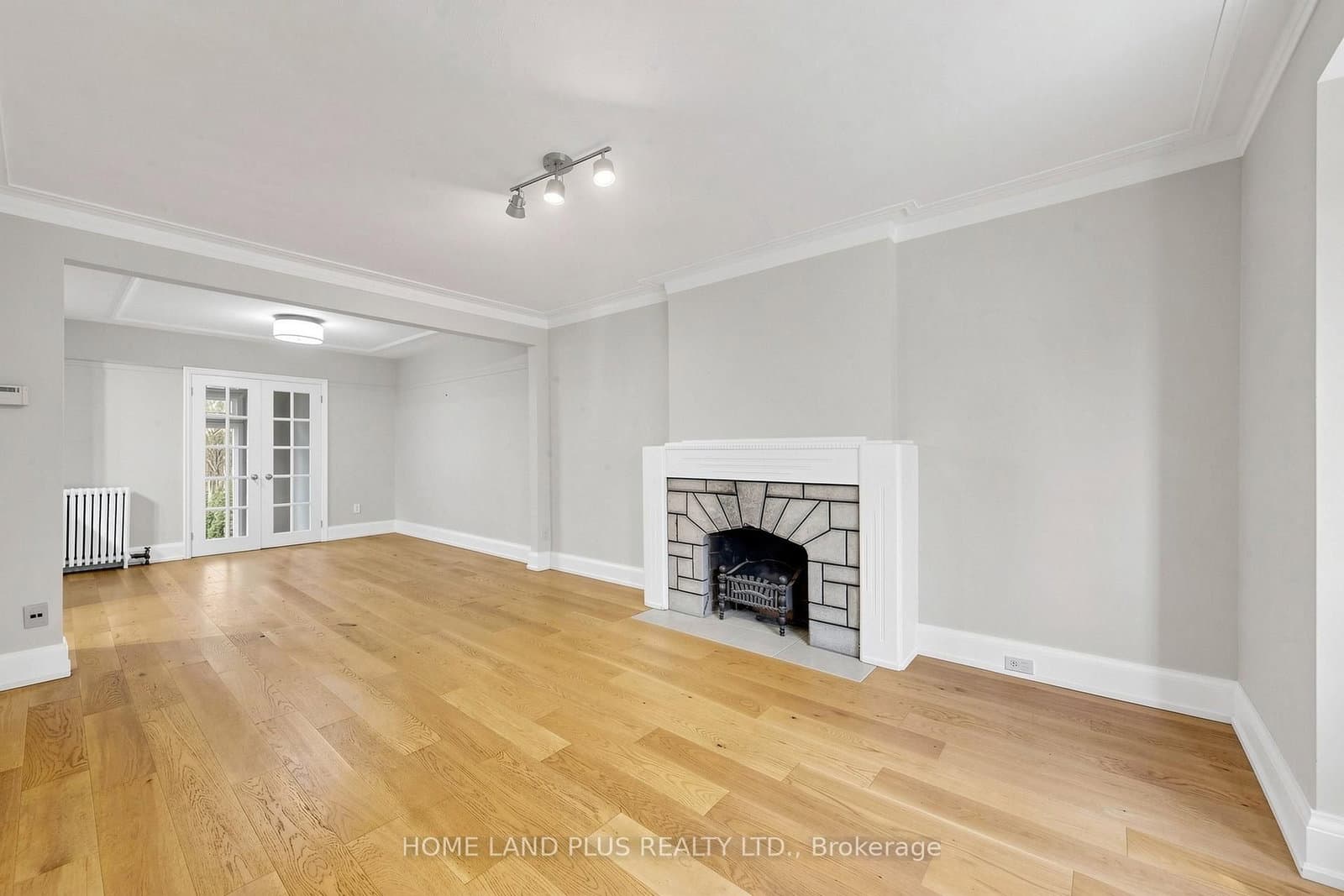 57 Mann Avenue - Image 4