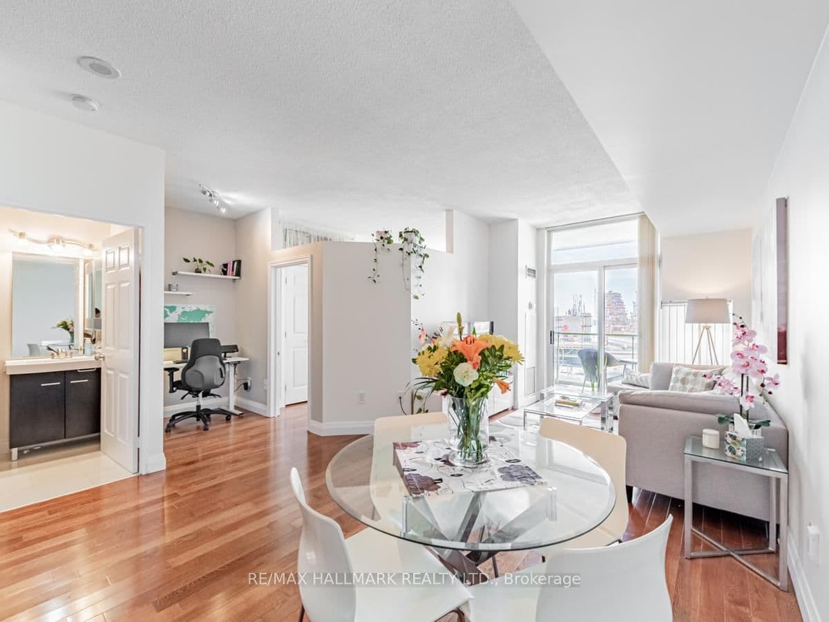 39 Parliament Street, Unit 1102 - Image 2