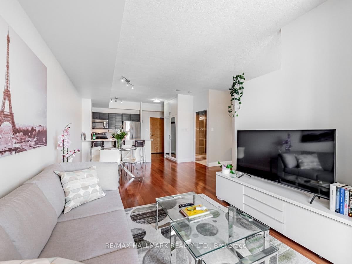 39 Parliament Street, Unit 1102 - Image 4
