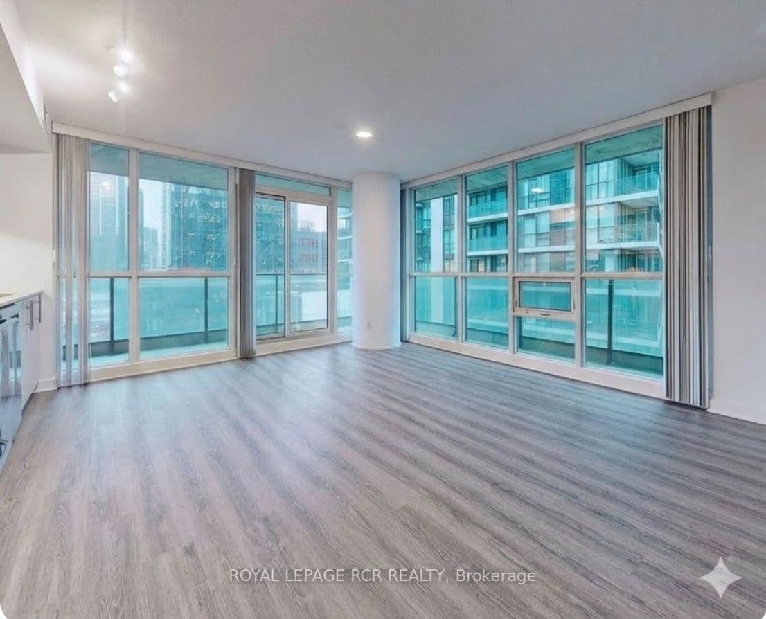 33 Bay Street, Unit 904 - Image 3
