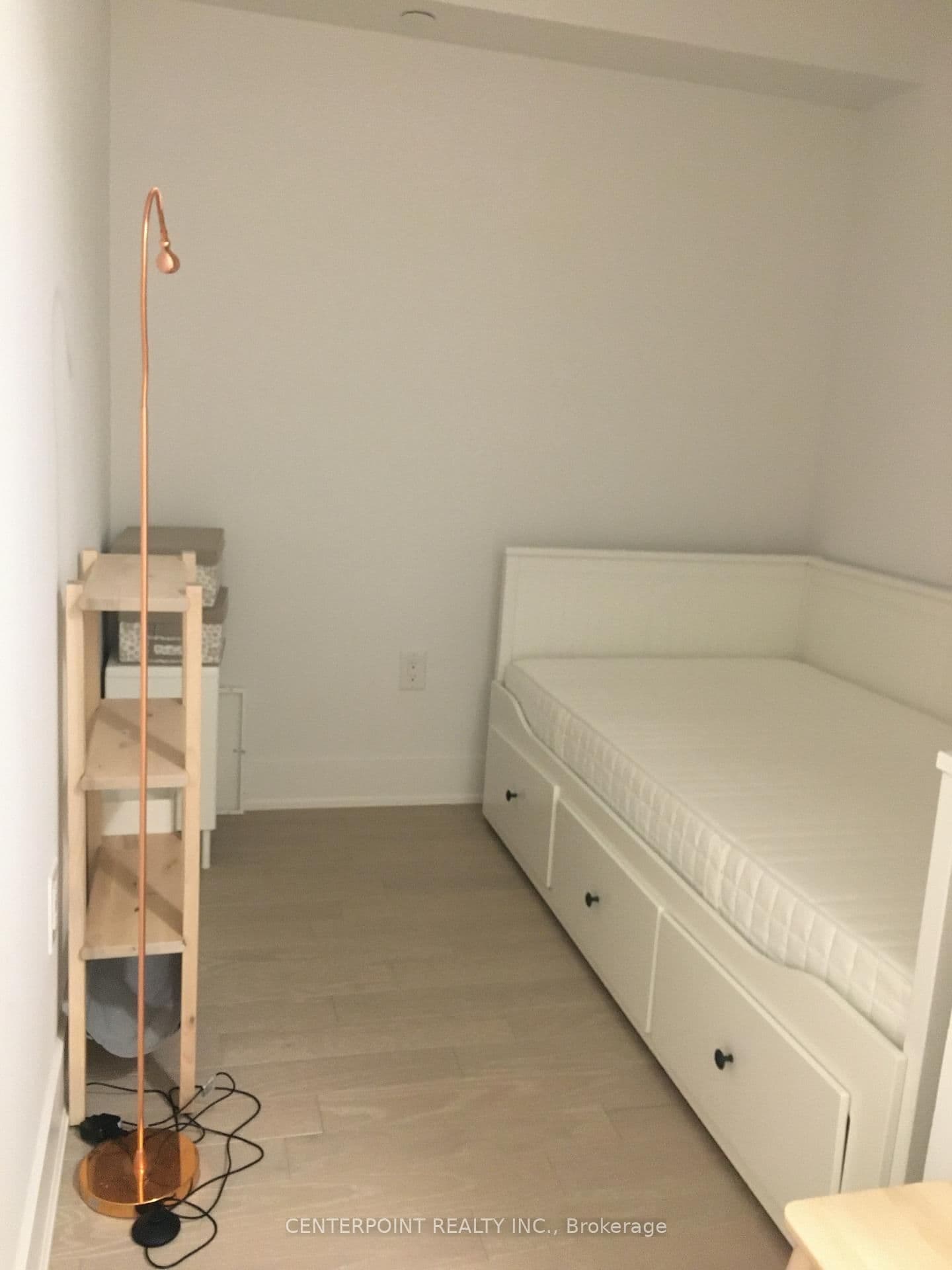 955 Bay Street, Unit 816 - Image 5