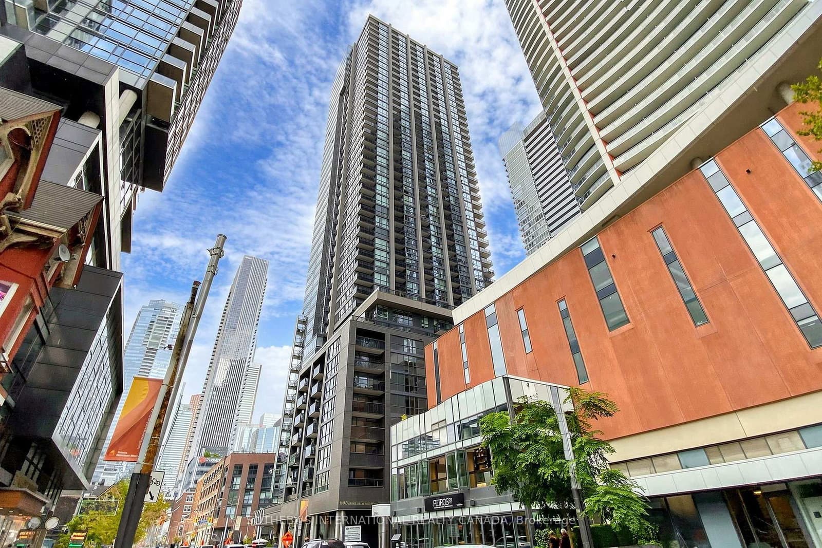 295 Adelaide Street W, Unit 3906 - Image 1