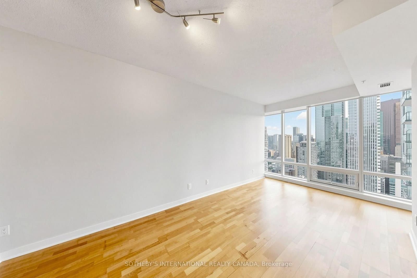 295 Adelaide Street W, Unit 3906 - Image 2