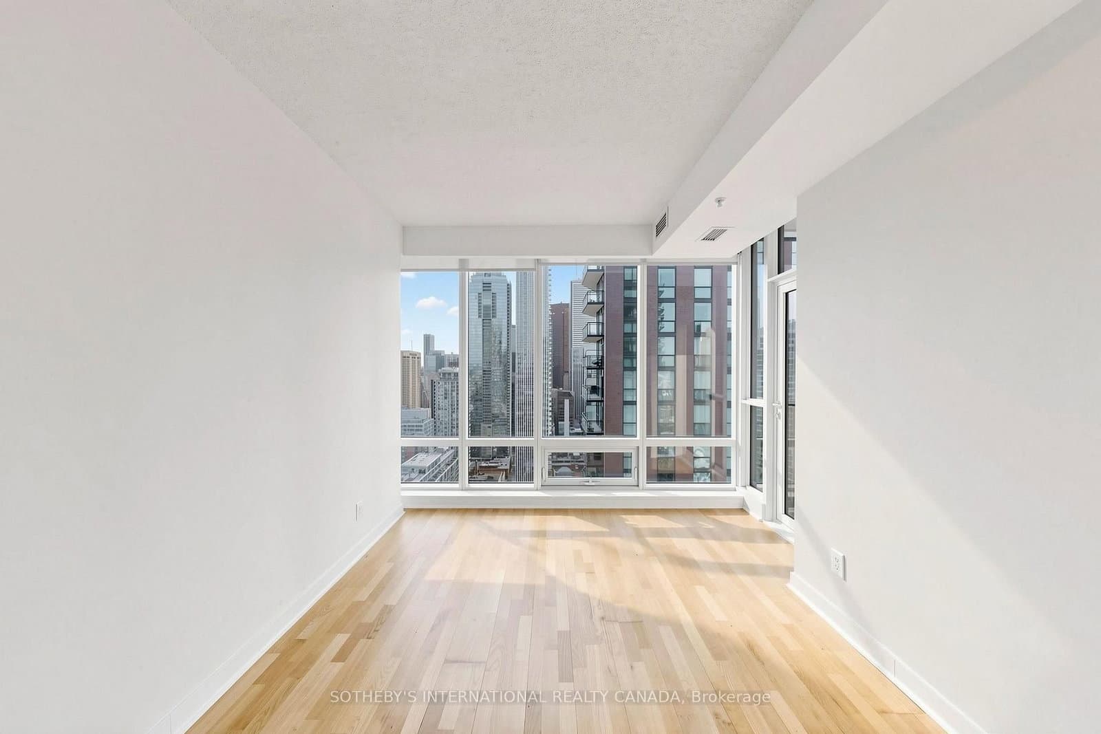 295 Adelaide Street W, Unit 3906 - Image 4
