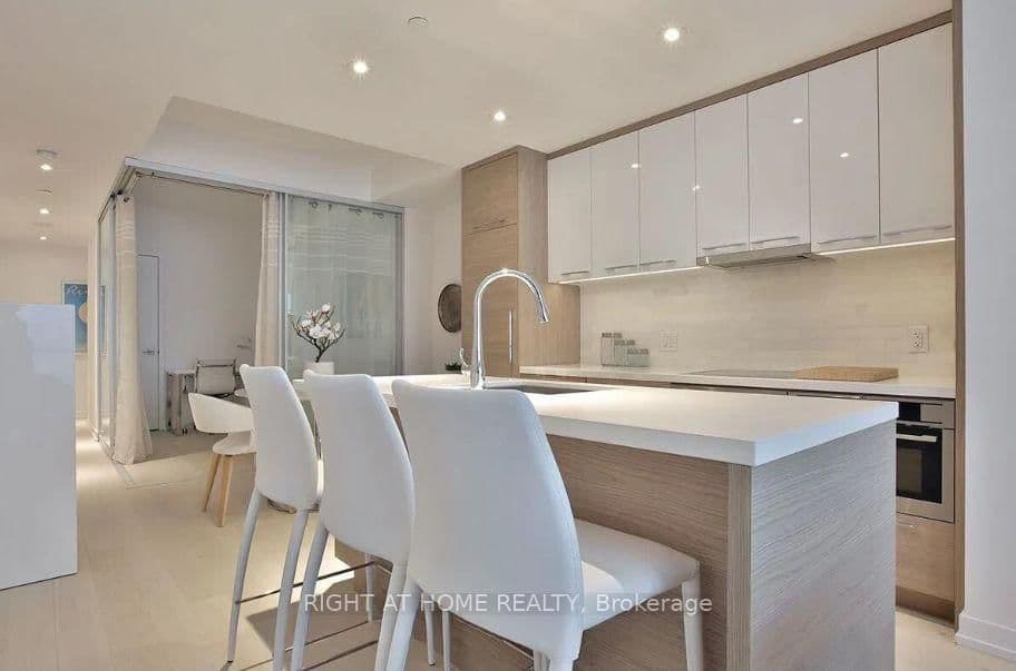 488 University Avenue, Unit 4208 - Image 3