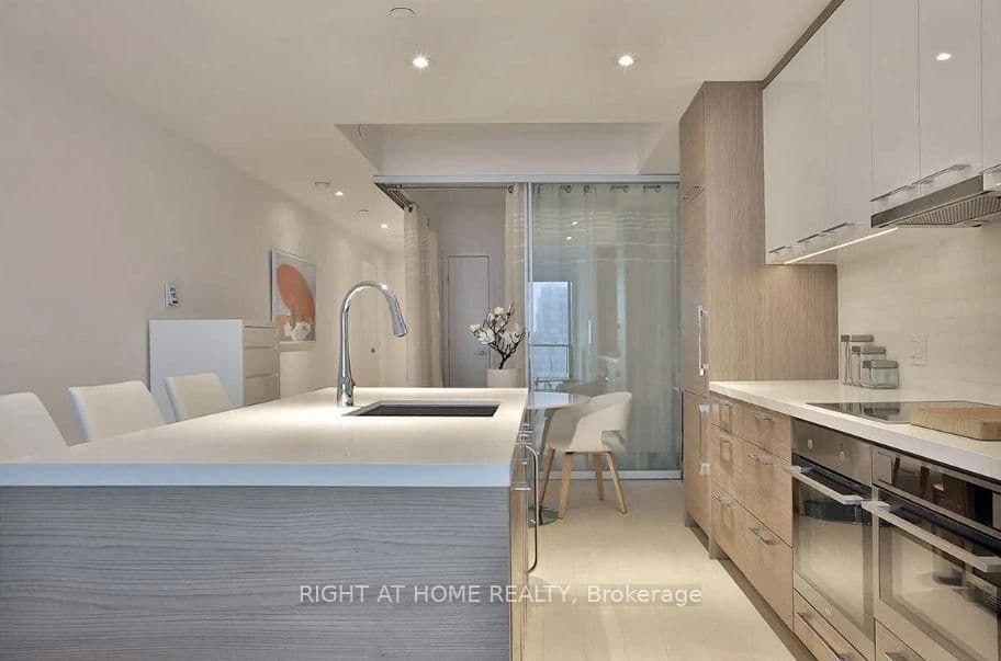 488 University Avenue, Unit 4208 - Image 4